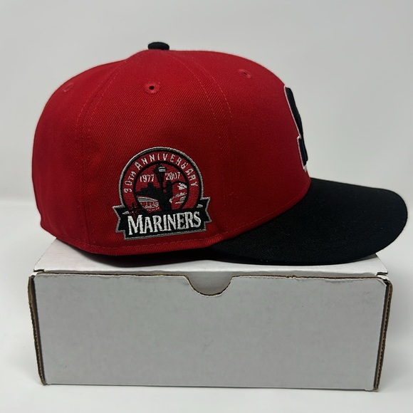 Pro Image Sports Seattle Mariners Red/Black Fitted Hat Size 7 3/8 - Picture 3 of 7